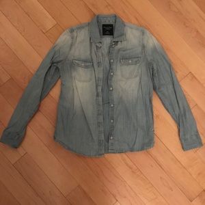 American Eagle Chambray Button Down